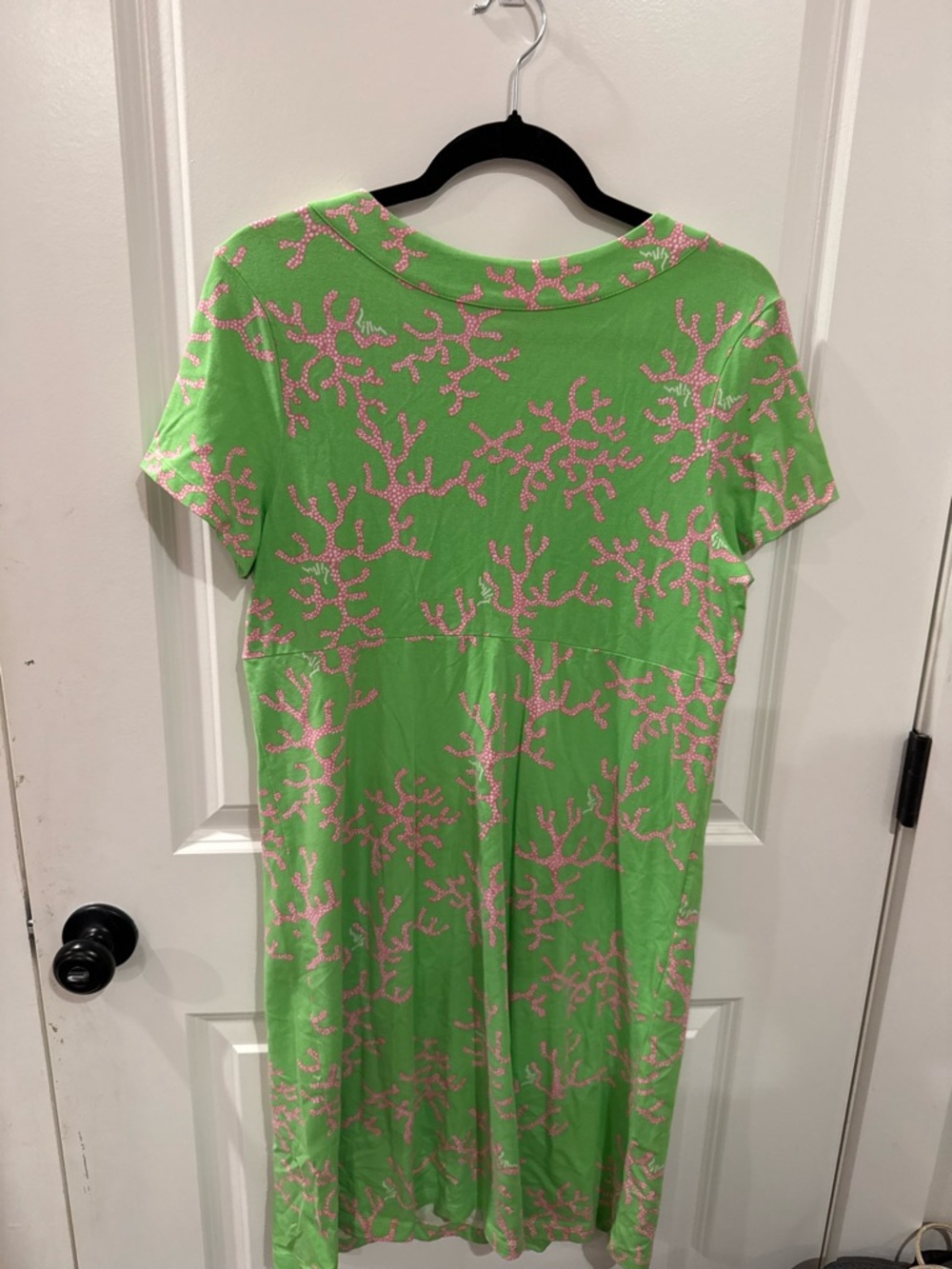 Lilly Pulitzer Pink Label Coral Print Green Top
